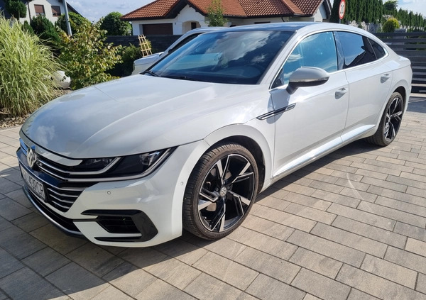 Volkswagen Arteon cena 115900 przebieg: 52000, rok produkcji 2018 z Słupca małe 326